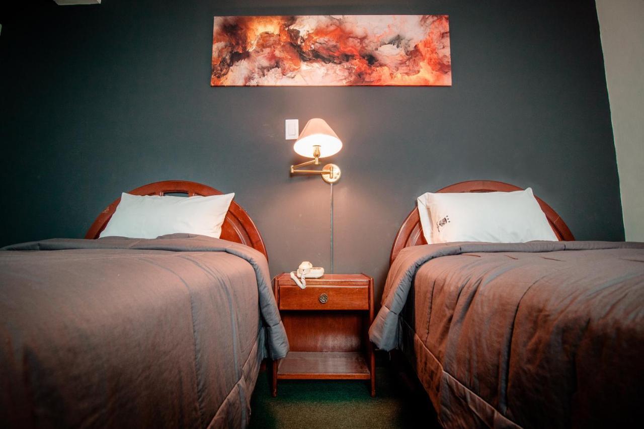 Saint Germain Hotel Trujillo Eksteriør bilde